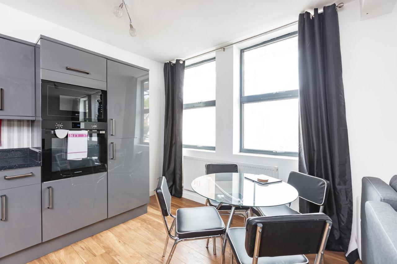 메이드스톤 Manhattan Heights 아파트 외부 사진